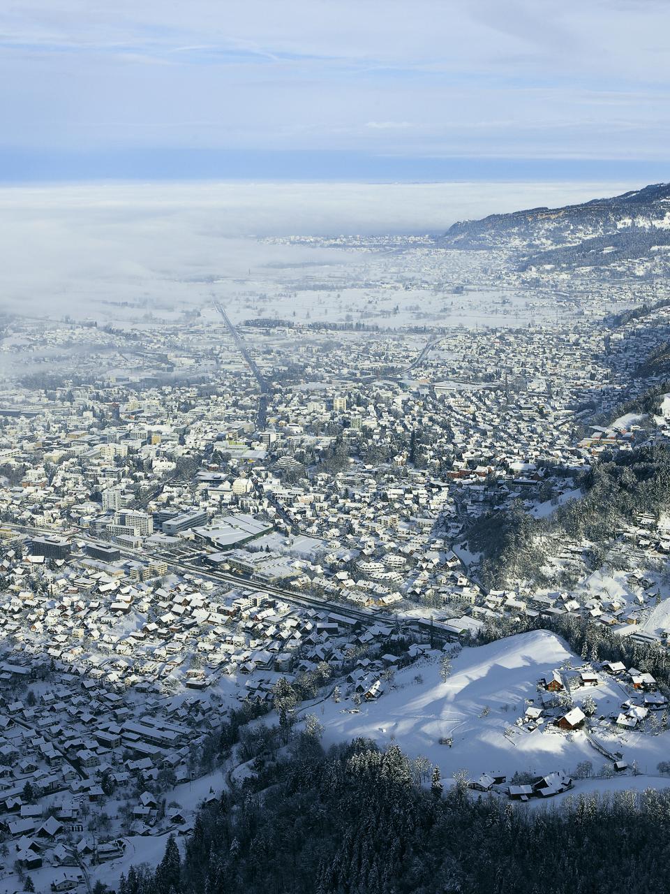Panoramaausblick vom Karren im Winter